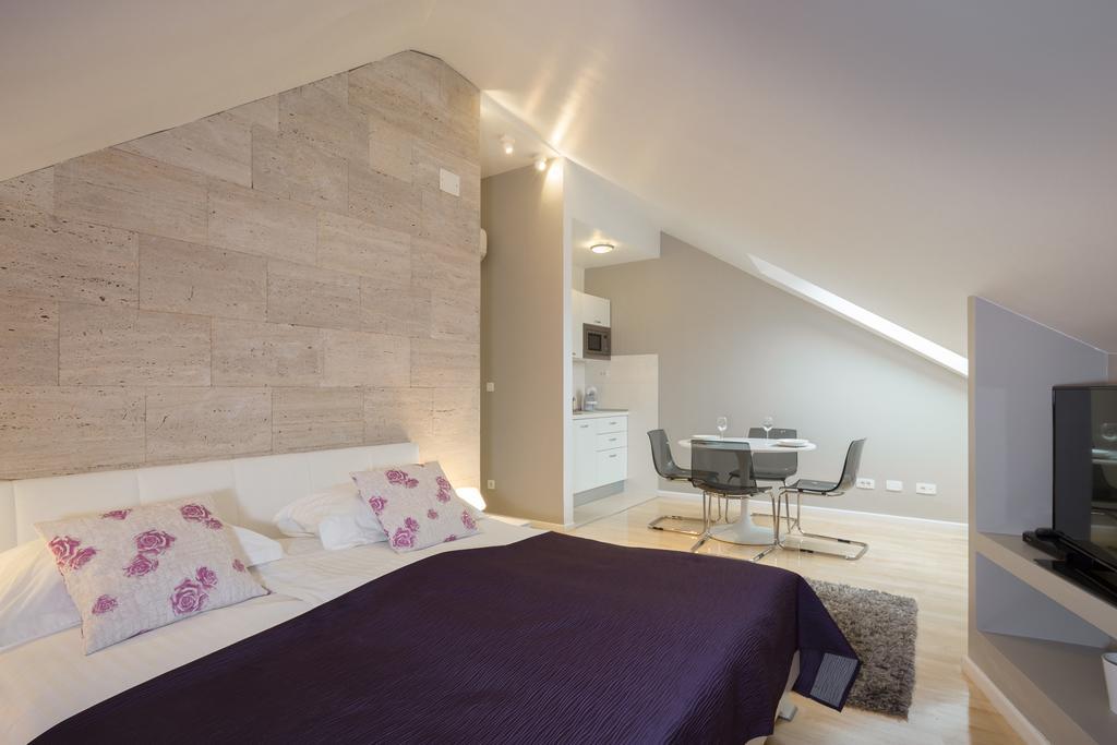 Laura Lux Guest house 4*